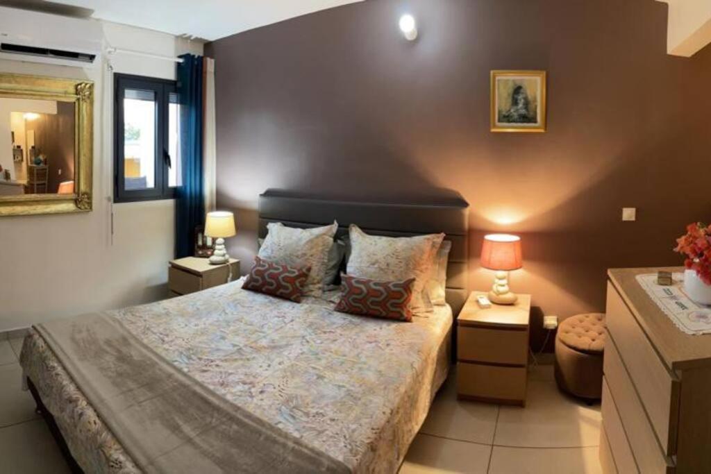 Le 136 Belle Vue Apartment เลอโกซิเยร์ ภายนอก รูปภาพ