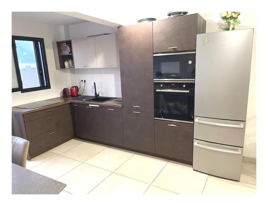 Le 136 Belle Vue Apartment เลอโกซิเยร์ ภายนอก รูปภาพ