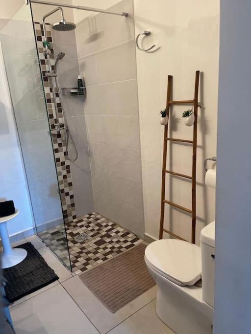 Le 136 Belle Vue Apartment เลอโกซิเยร์ ภายนอก รูปภาพ